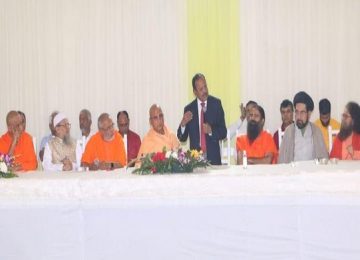 हिंदू-मुस्लिम धर्मगुरुओं की बैठक