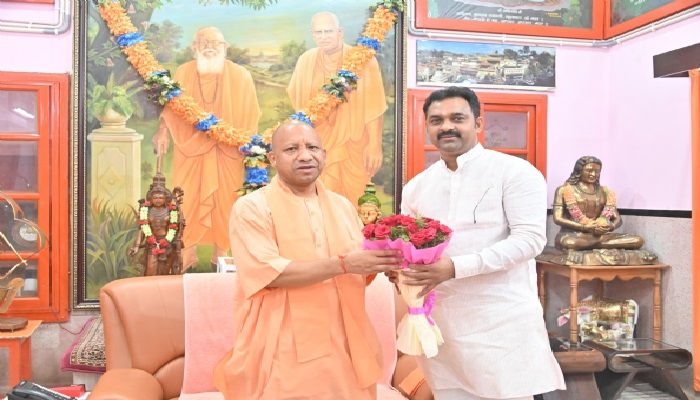 CM Yogi