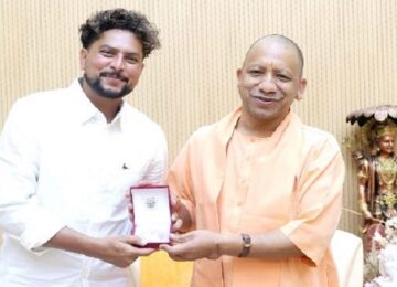 Kuldeep Yadav met CM Yogi