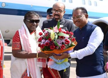 CM Vishnudev Sai welcomed President Murmu