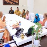 Family members of deceased Ram Gopal met CM Yogi