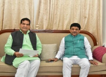 AK Sharma and Kapil Dev will go to Gujarat to invite for Maha Kumbh