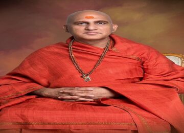 Swami Avdheshanand Giri